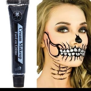 💕💕💕 5 for $20 Halloween bundle face cream paint black 2 NWOT